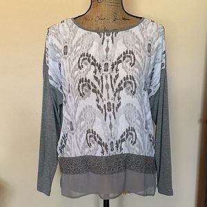 Cute top-Never worn!